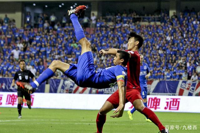 沙特媒：吉达联合希望引进莱万，新月签下他的可能性不大